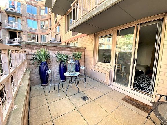 5th image of 350 W 50th St APT 2CC
