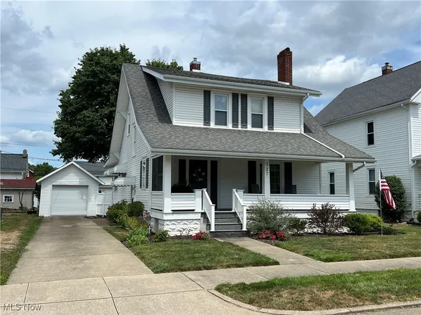 127 Park Ave NW, New Philadelphia, OH 44663