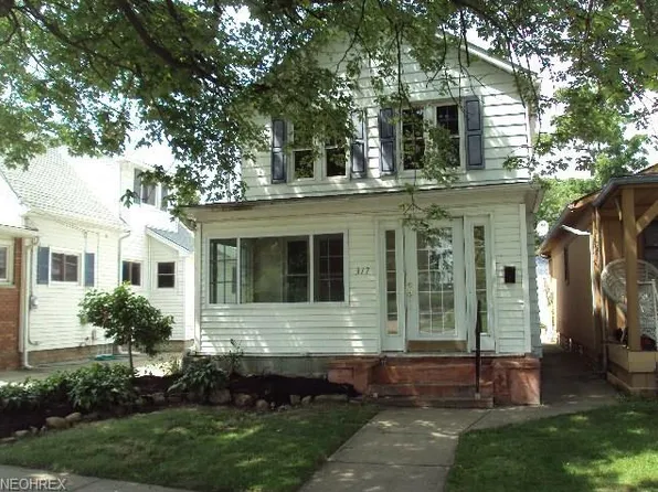 317 2nd St, Fairport Harbor, OH 44077