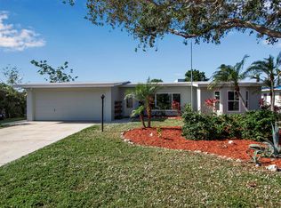 5866 Wildwood Ave, Sarasota, FL 34231
