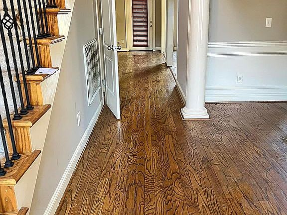 3rd image of 2111 Southbridge Ct