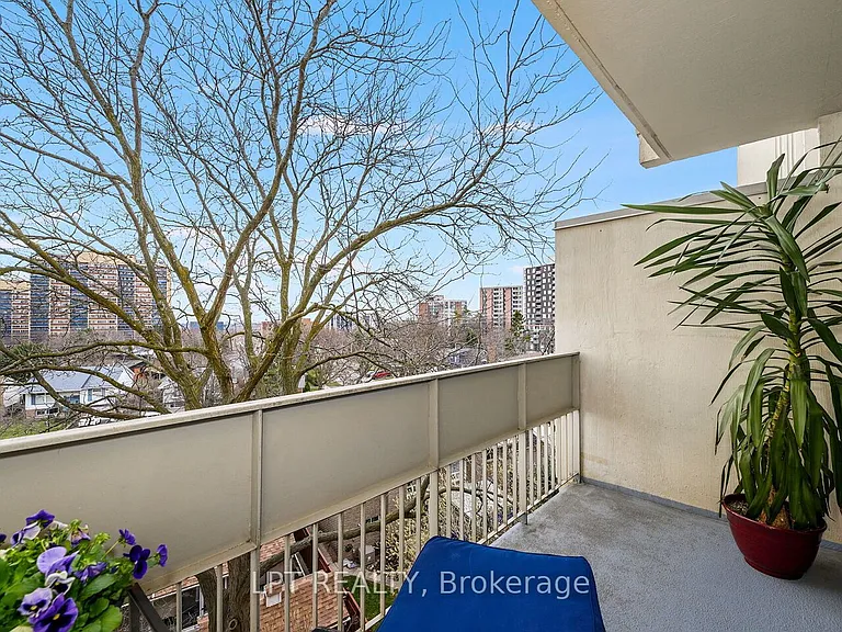 1300 Marlborough Ct #534 — Photo 20