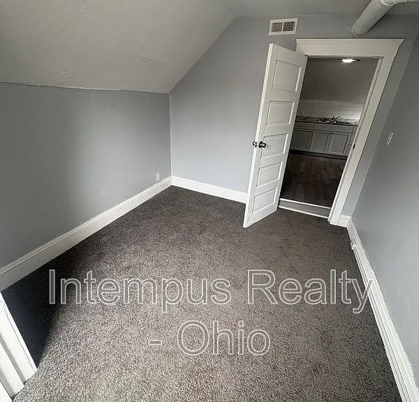 7315 Guthrie Ave #2 — Photo 8