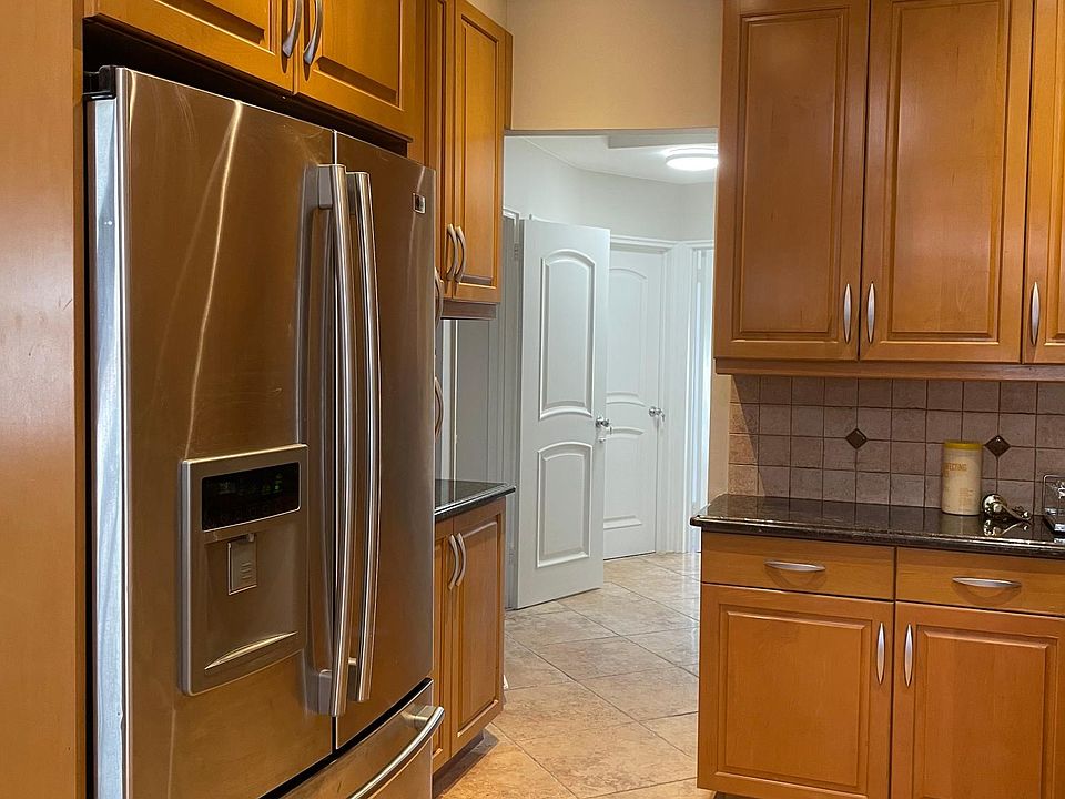 1st image of 162 Bay 44th St #2