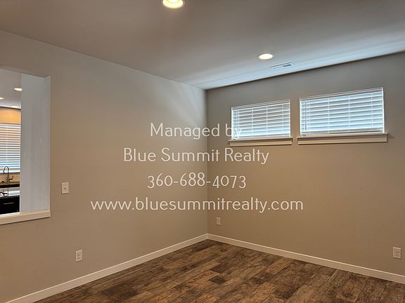 3rd image of 6815 Oleander Ave NE