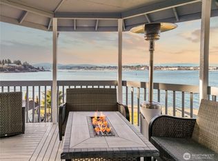 2685 E Lidstrom Hill Rd, Pt Orchard, WA 98366