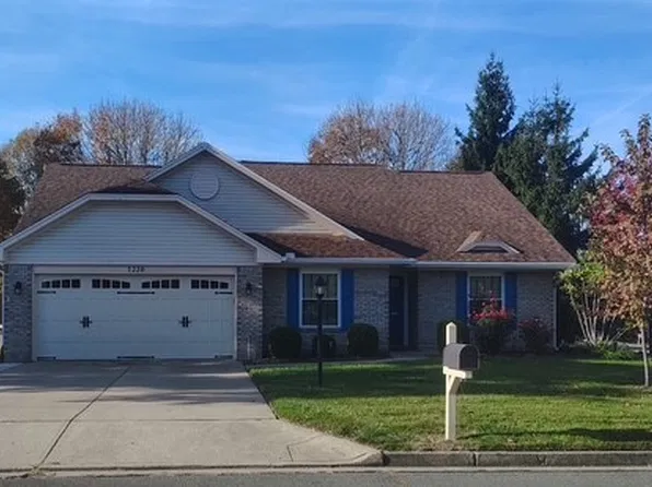 1220 Whitetail Dr, Fairborn, OH 45324