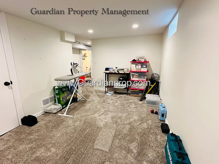 2700 Quentin Ave — Photo 19