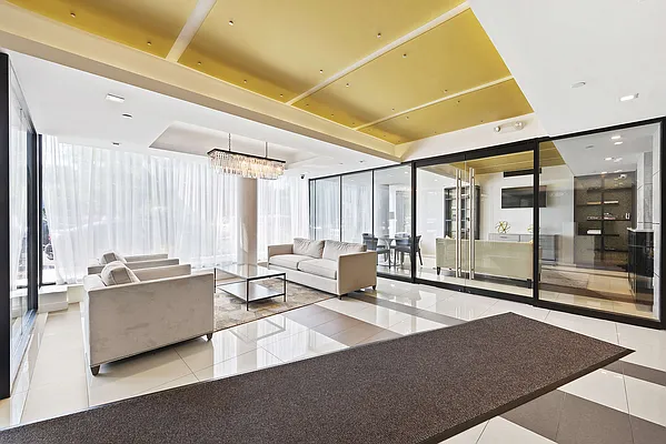 Rented by Compass | media 32