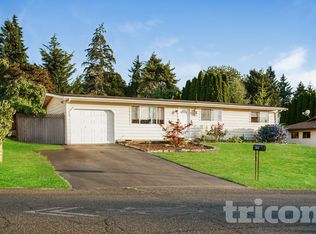 2713 SW 327th St, Federal Way, WA 98023