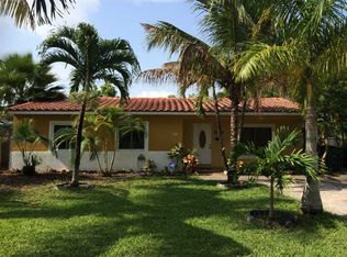 1024 Moffett St, Hallandale, FL 33009