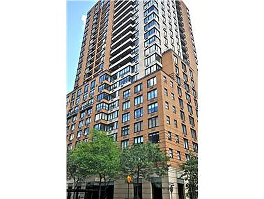 Rented by Douglas Elliman | media 15