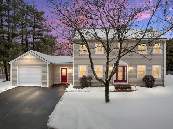 5 Carlton Drive, Lebanon, NH 03784