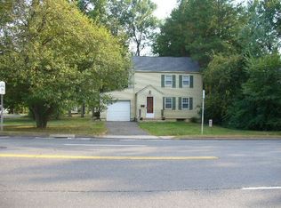 2315 Albany Ave, West Hartford, CT 06117