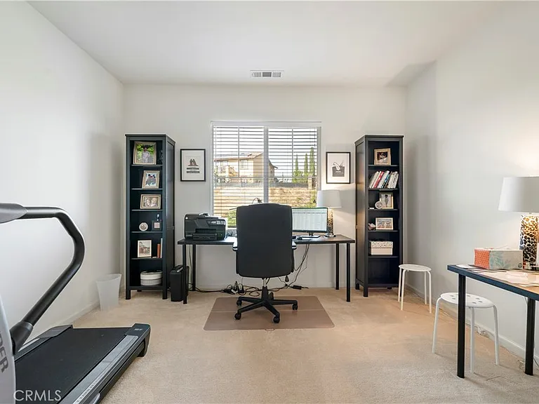 3126 Vista Ter — Photo 31