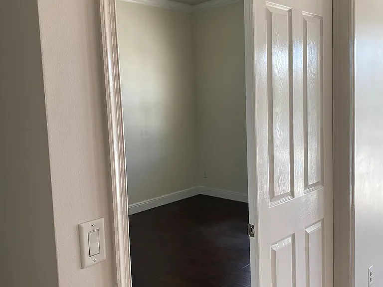 9324 Savannah Estates Dr — Photo 23