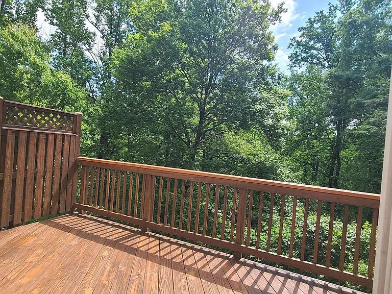 2511 Gadsby Pl — Photo 9