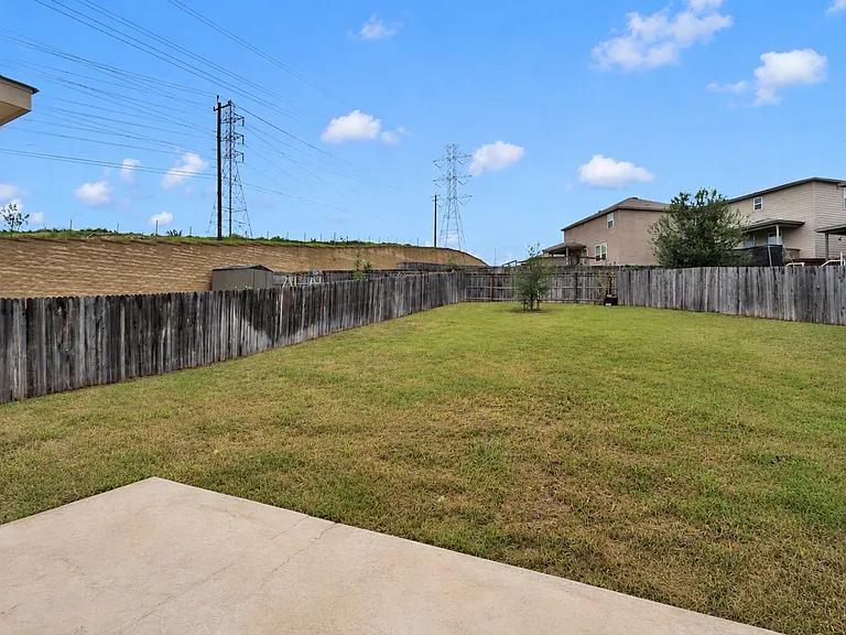 10310 Lady Bird — Photo 22