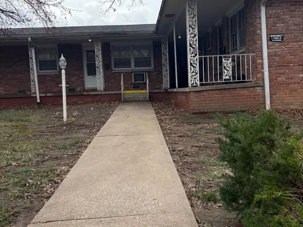 1258 E Elm St #13, Springfield, MO 65802