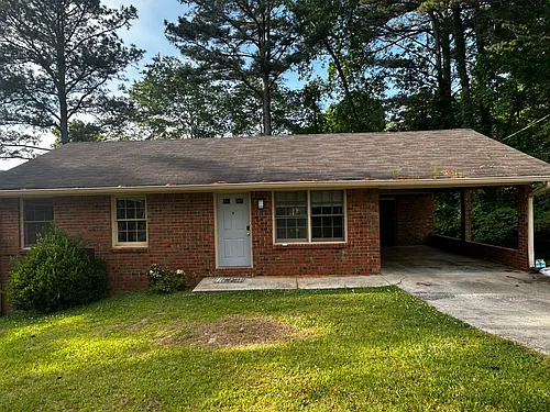 1 Shadowood Cir SE #B Photo 1