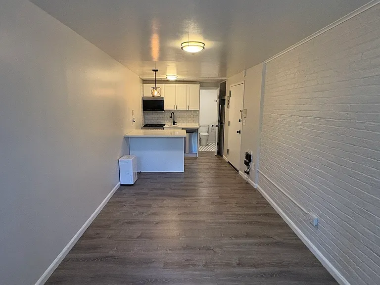 115 Magnolia Ave #GLF — Photo 2