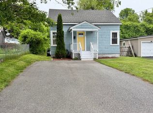 10 Turgeon St, Lewiston, ME 04240