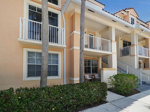 3rd image of 1054 University Boulevard #21