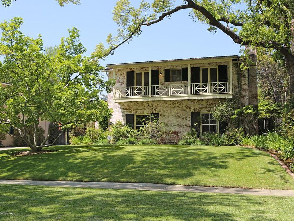 1st image of 2127 Melville Dr