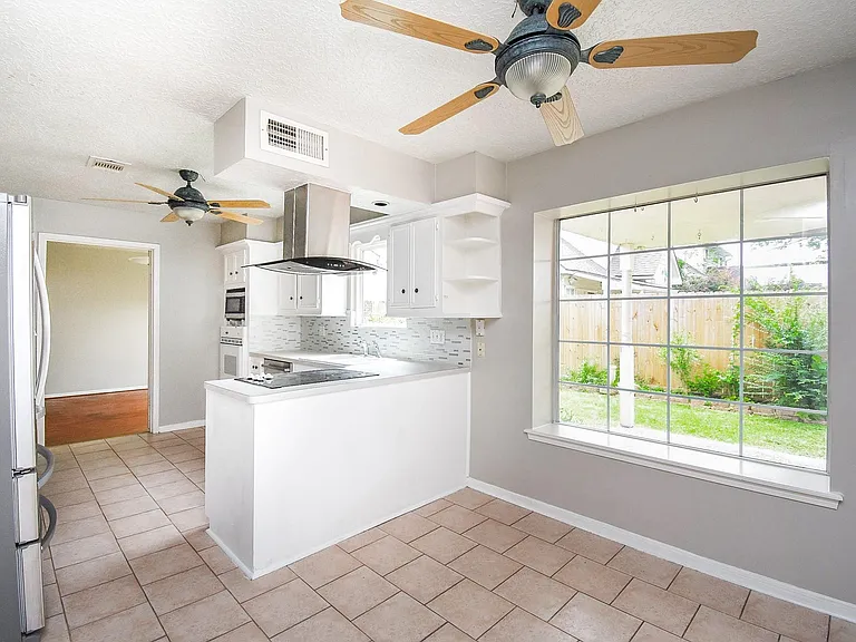 1709 Beaver Springs Ct — Photo 8
