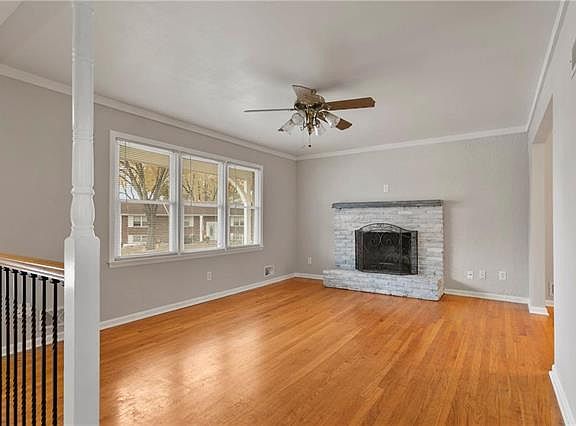 2nd image of 4019 S Leslie St