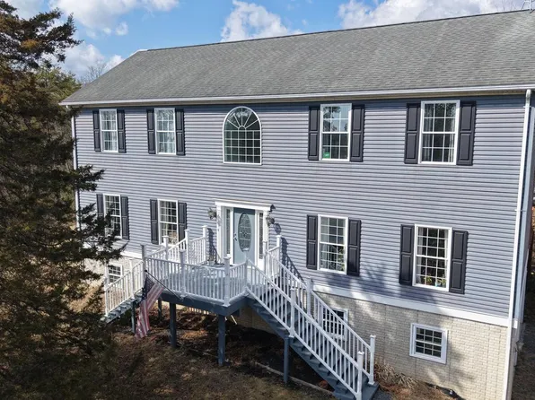 3336 Hunting Ridge Rd, Winchester, VA 22603