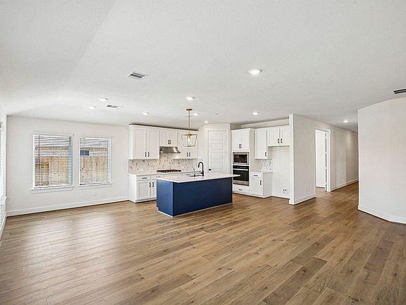 4th image of 3003 Clapbread Ln