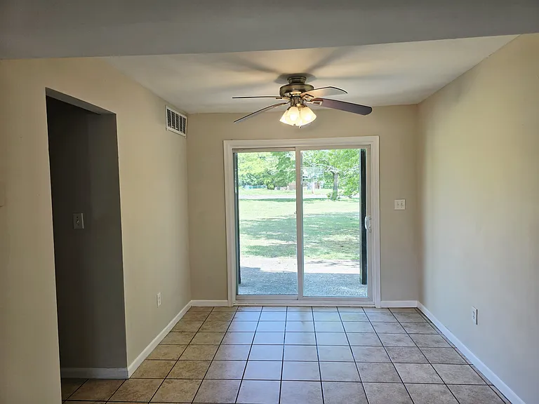 331 Sawmill Rd — Photo 6