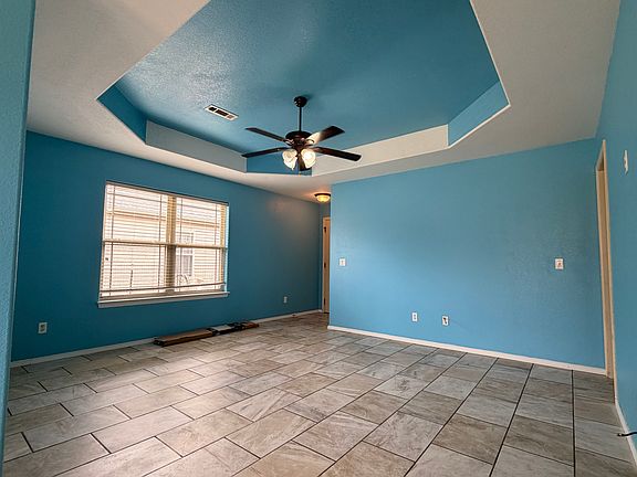 4th image of 611 E Bonnie Ln
