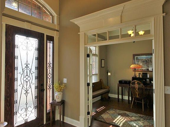 5th image of 149 Castlewood Dr