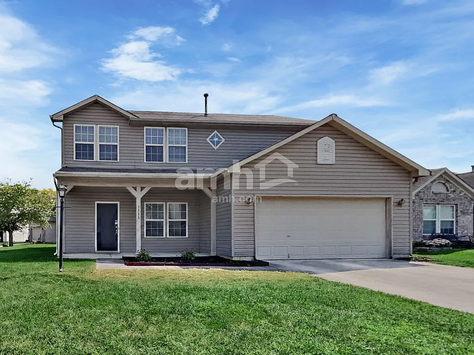 1355 Round Lake Rd