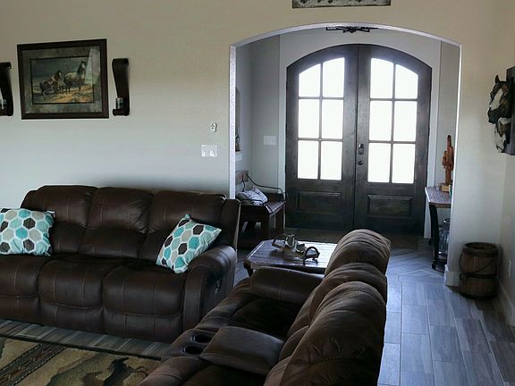 4th image of 2085 SE 2450th #2450