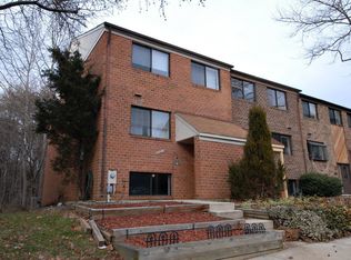 8967 Skyrock Ct, Columbia, MD 21046