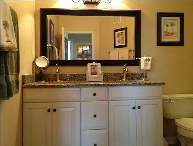 1600 Long Grove Dr #126 — Photo 10