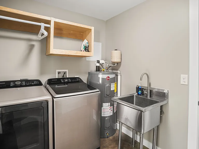 205 Woodcraft Dr — Photo 22