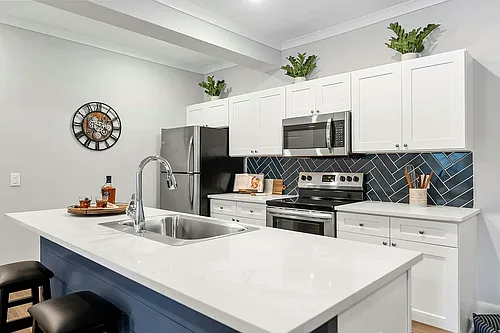 Pointe Grand Southlake Photo 1