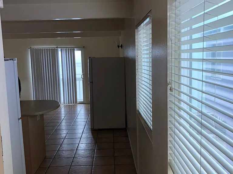 6741 Del Playa Dr — Photo 47