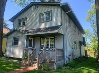 7549 Elmcrest Rd, Liverpool, NY 13090