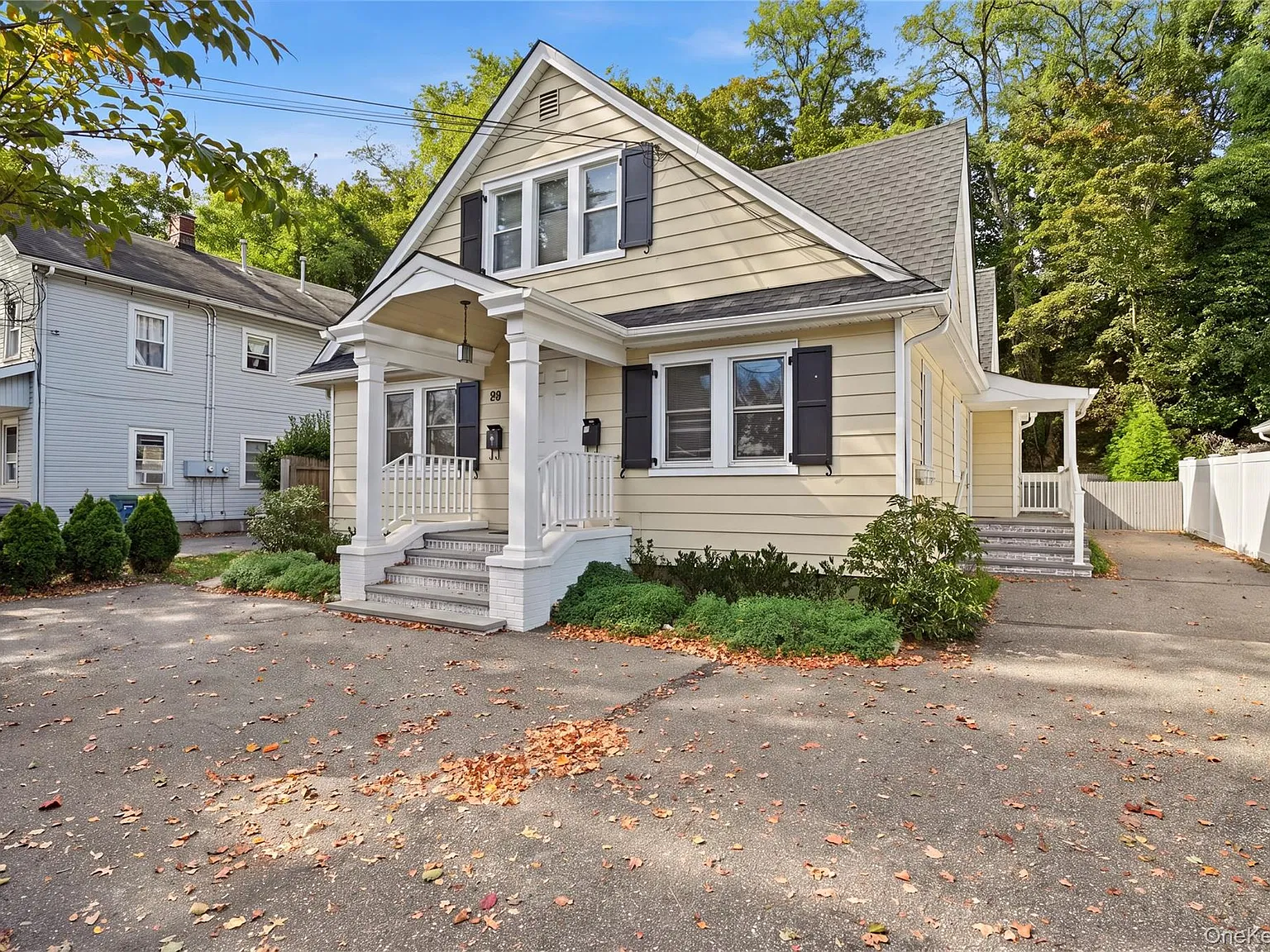 3 bed, 2.0 bath, 1500 sqft, $4,200 — Photo 3