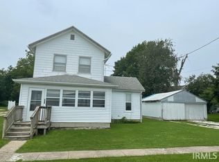 306 S Benton St, Goodland, IN 47948