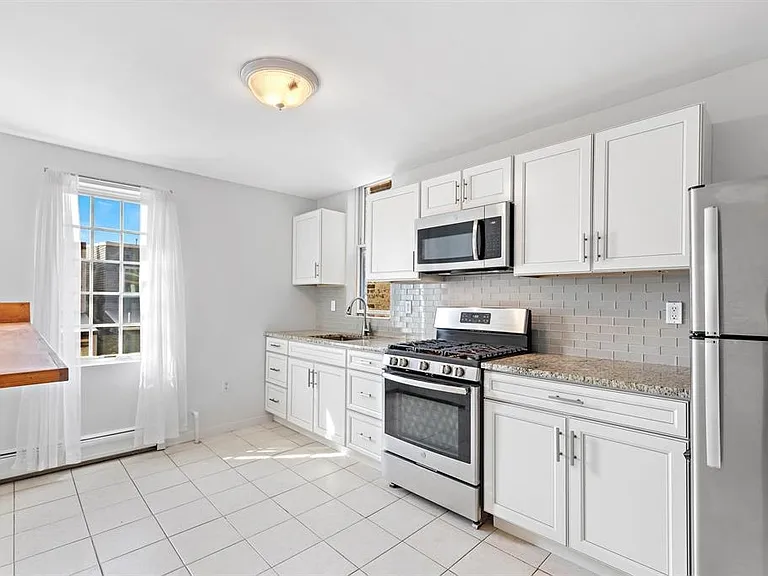 221 Angelique St #2 — Photo 1