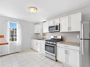 221 Angelique St #2, Weehawken, NJ 07086