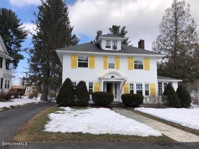 56 Spadina Pkwy, Pittsfield, MA, 01201