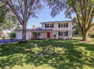 3758 Sunhill Dr, Madison, WI 53718