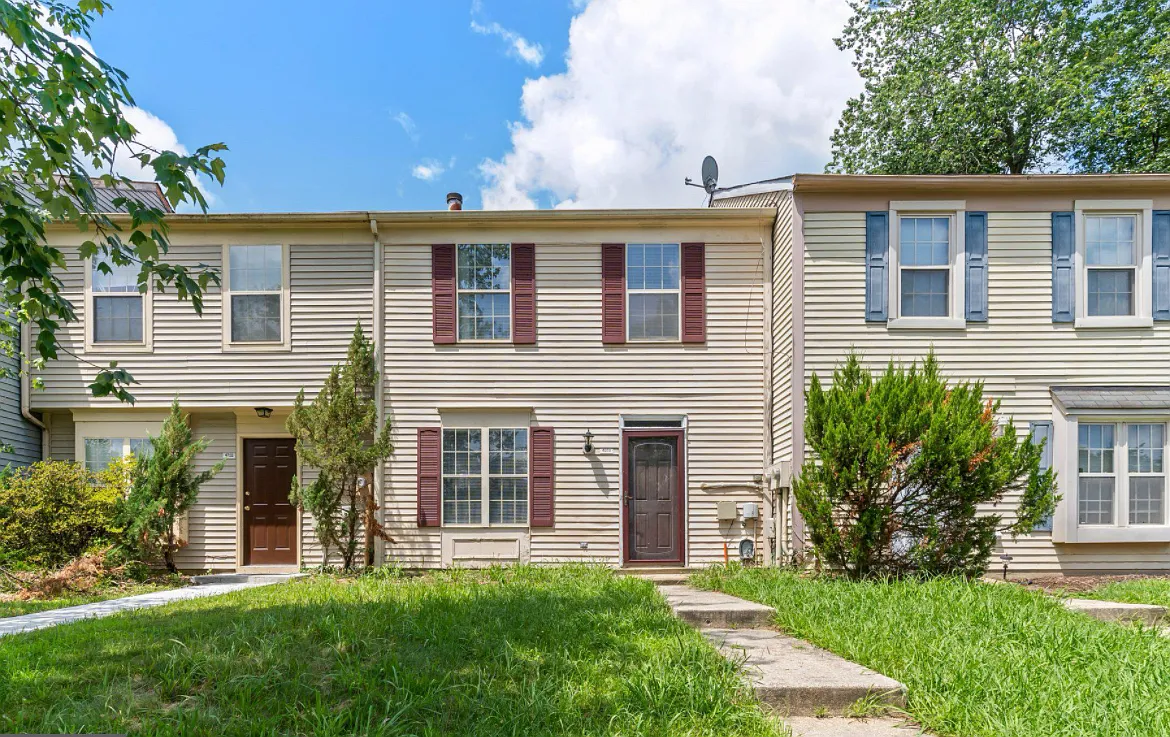 4201 Drake Ct photo 1